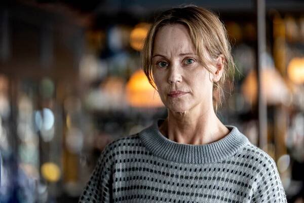 Sanningen - Villospår - Z filmu - Sofia Helin