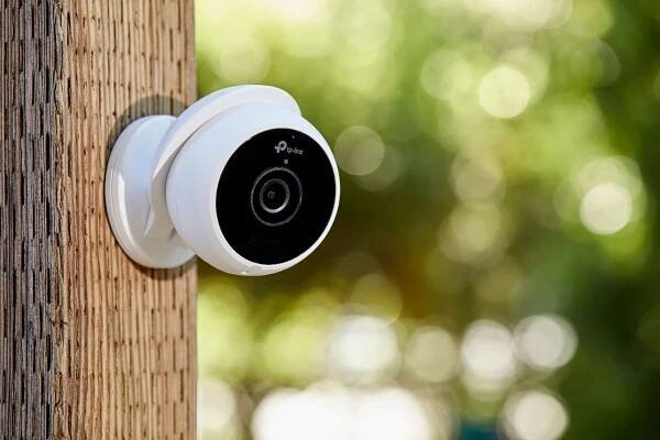 Best Buy: TP-Link Kasa Outdoor 1080p Wi-Fi Wireless Network