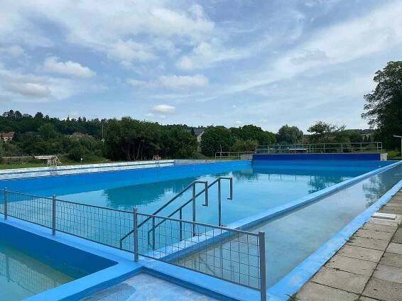 Sportovně rekreační areál v Otvovicích láká i na dva bazény a novou hospůdku.