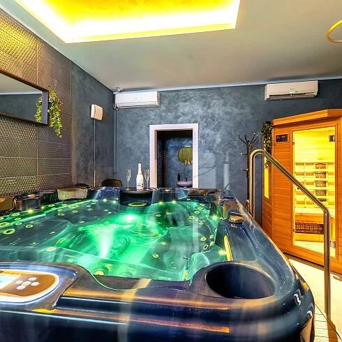 Relax v privátním wellness i občerstvení pro 2 osoby - Obrázek 2