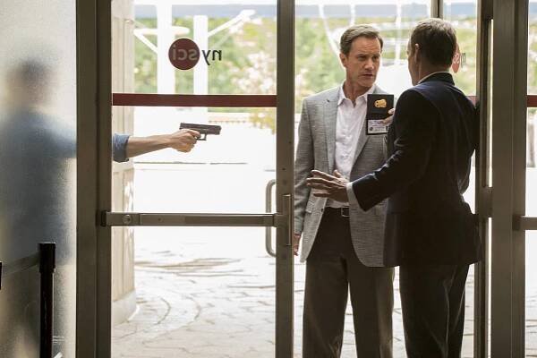 Ve službách FBI - Kousek měsíce - Z filmu - Tim DeKay