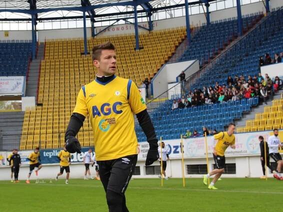VIDEO! Na Stínadla přišly na otevřený trénink FK Teplice čtyři stovky dětí
