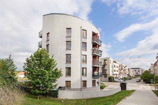 Novostavba, byt 3+kk/2xbalkon, 94m2, garážové stání, Praha - Zbraslav, zahradní čtvrť – QARA