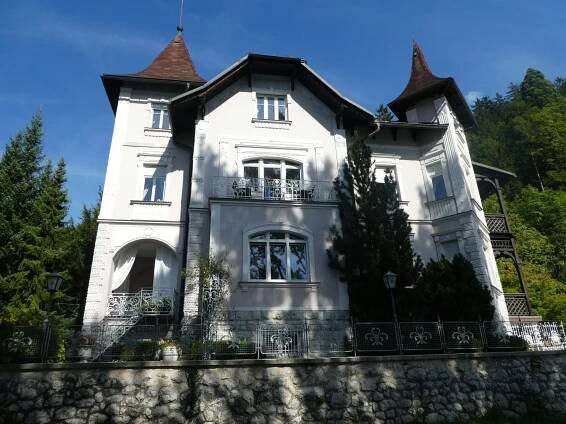 Slovenia (14 to 19 August 2019) – Moon River and We