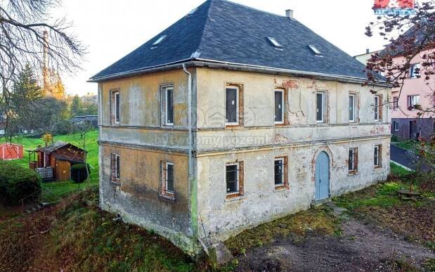 Rodinné domy, Farní, Plesná, 300 m²