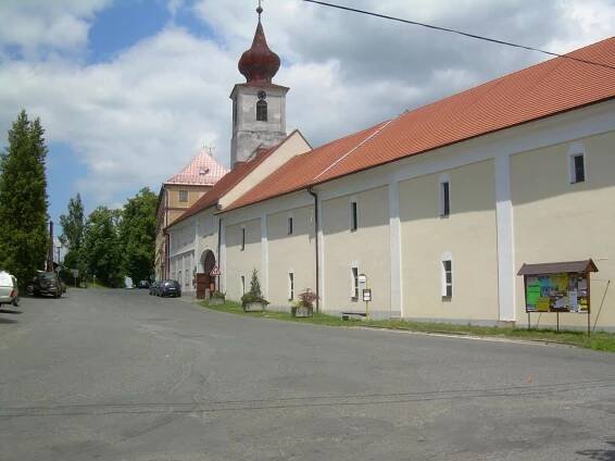 Trhanov