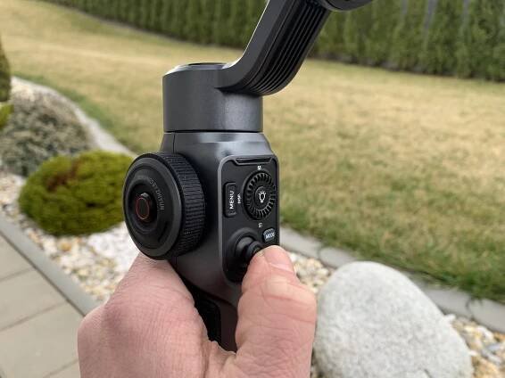 zhiyun_smooth_5_recenze40