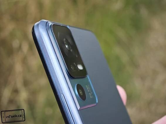 RECENZE: TCL 40 SE – pod 4 500 Kč nabízí stereo, 6/256 GB a NFC – Infoek.cz