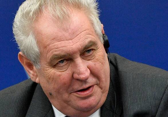Tématem žofínské konference je 25 let kapitalismu v Česku, promluví také prezident