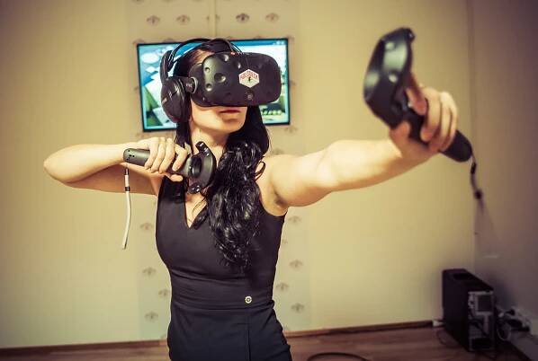 HOLODECK | Virtuální realita - hry, zážitky a zábava