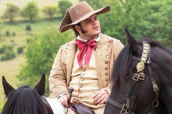 Josh Gad says live-action 'Beauty and the Beast' didn't 'go far enough' depicting gay character
