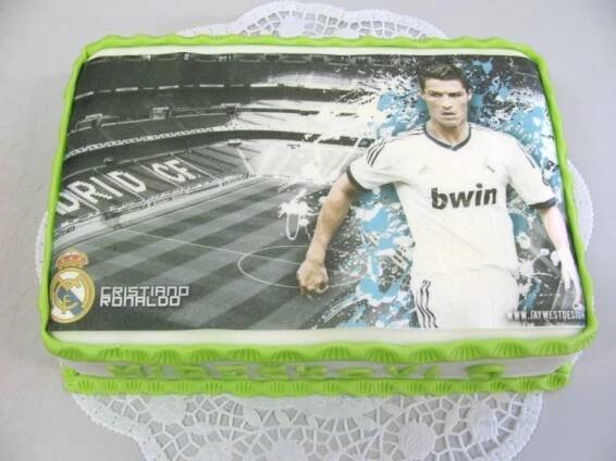 Cristiano Ronaldo 298