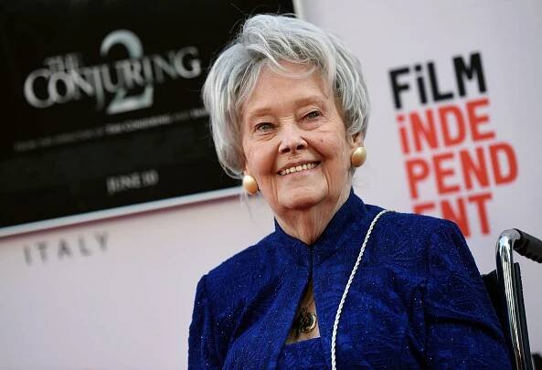 Lorraine Warren, Paranormal Investigator Portrayed in ‘The Conjuring,’ Dies at 92