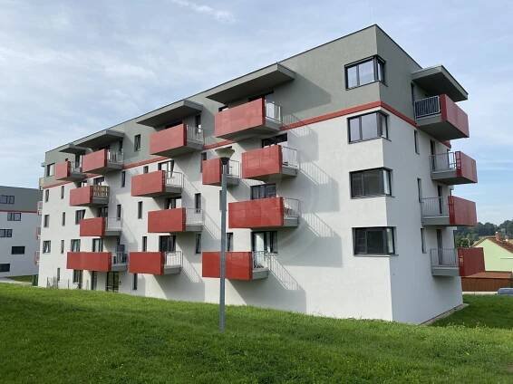 PRODEJ PŘÍZEMNÍHO BYTU 1+KK, U AREÁLU, TÁBOR | Reality.iDNES.cz 
