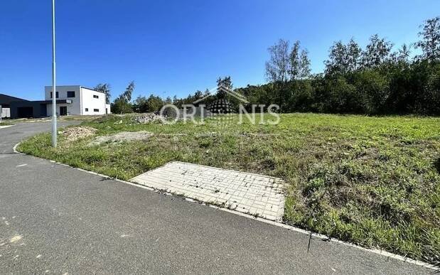 Pozemky pro bydlení, Chomutov, 1 210 m²