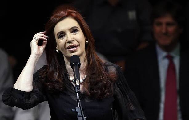V Argentině volí prezidenta. Fernandézová podle průzkumů úřad obhájí