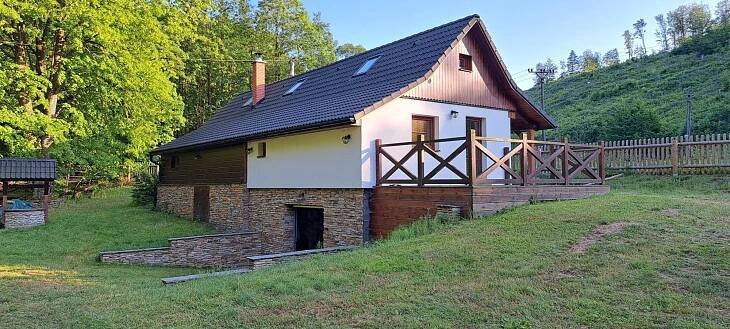 Chalupa u Uhříků (Ubytování - rekreační zařízení) REZERVACE • Mapy.com