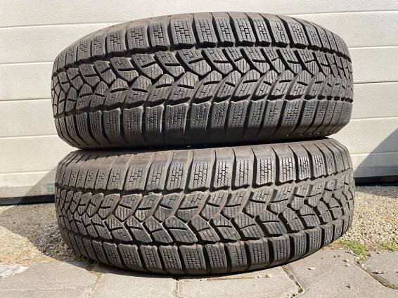Firestone Winterhawk 3 195/65 R15 95T 2ks zimní pneumatiky