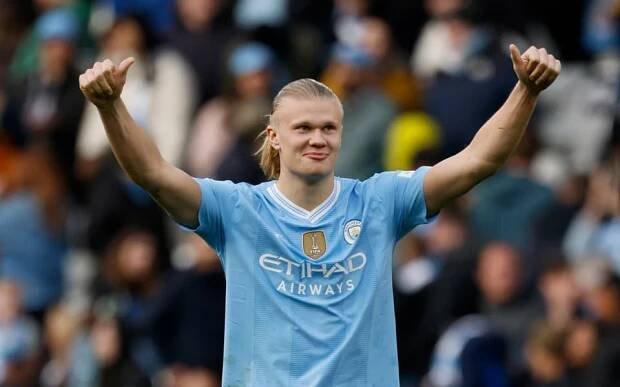 Manchester City v Wolverhampton Wanderers - Premier League - Etihad Stadium