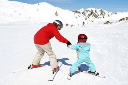 Kdy s dětmi na lyže a jak je naučit lyžovat - Babyweb.cz