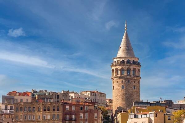 Fairytale-like tower of Galata Tower