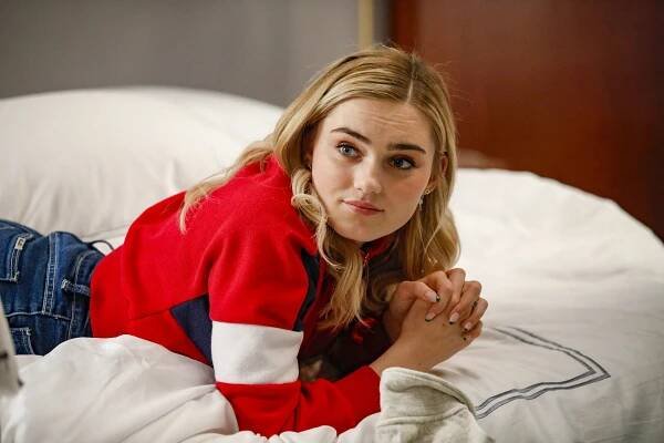 Americká manželka - Dovolená! - Z filmu - Meg Donnelly