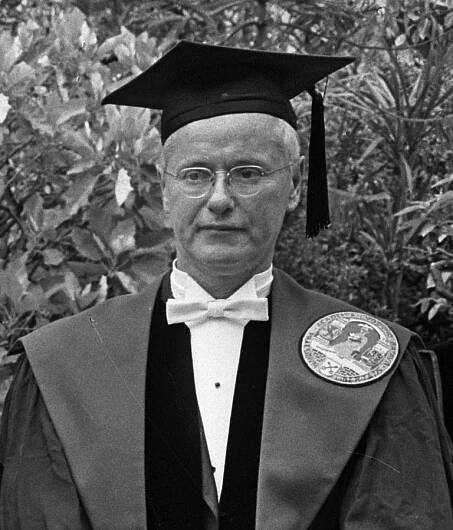 Soubor:Robert Merton (1965).jpg – Wikipedie