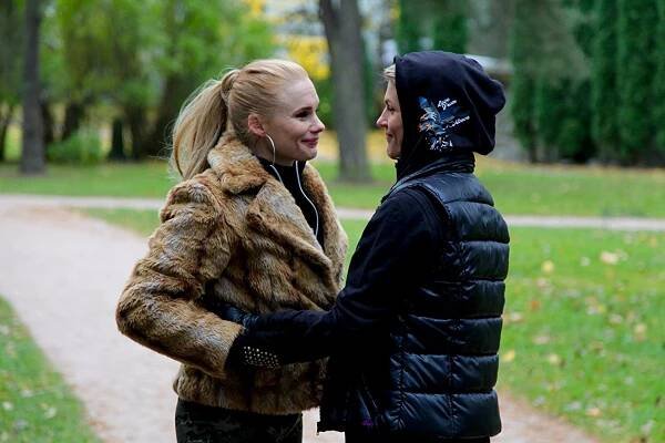 Aallonmurtaja - Season 1 - Z filmu - Maria Järvenhelmi, Maria Ylipää