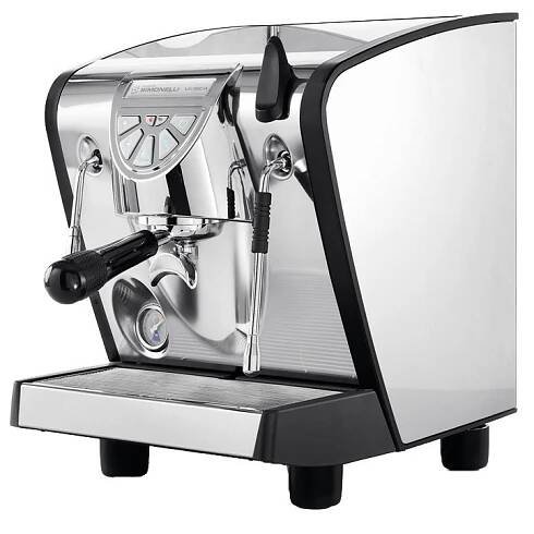 Nuova Simonelli Musica 1GR s připojením na vodu