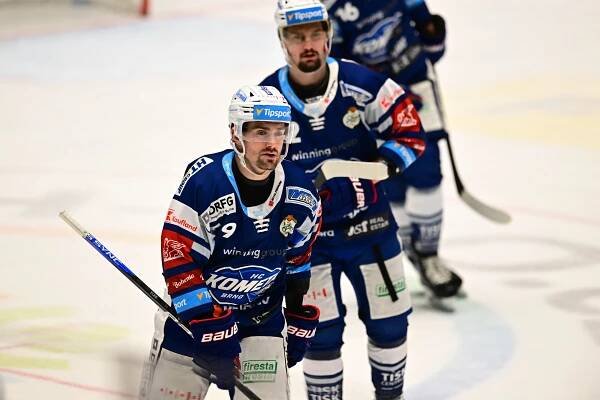 HC Kometa Brno » Reportáž ze zápasu: Pardubice - Kometa 4:3sn » Kometa sahala po výhře, nakonec veze z Pardubic bod