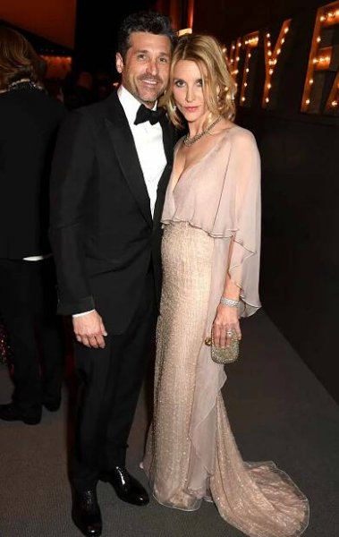 Patrick Dempsey (L) and Jillian Fink attend the 2017 Vanity Fair Oscar Party hosted by Graydon Carter at Wallis Annenberg Center for the Performing Arts on February 26, 2017 in Beverly Hills, California