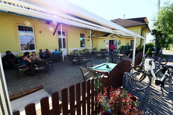 Hotel Restaurace Bowling Rakovec Řepišt Exteriér fotografie