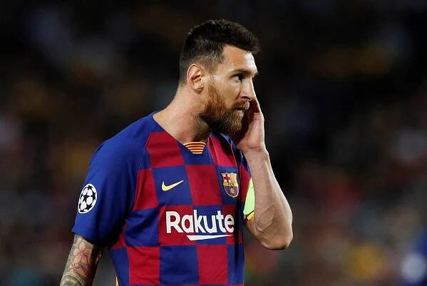 Klub klaunů a FC Chaos. Barcelona se rozkládá zevnitř, Messiho útěk už není sci-fi