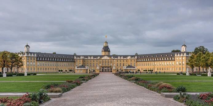 Soubor:Karlsruhe asv2022-10 img07 Schloss Karlsruhe.jpg – Wikipedie