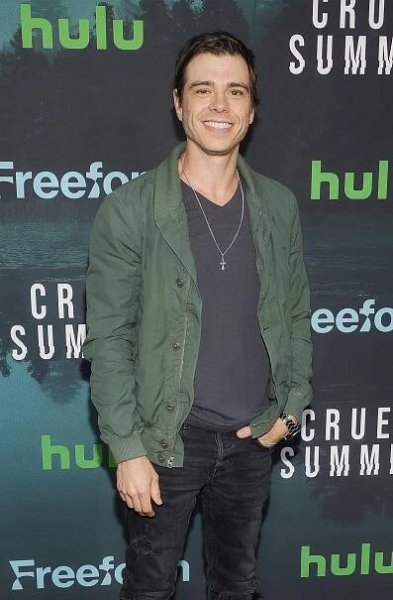 Matthew Lawrence Guest Stars on NCIS: Watch Sneak Peek