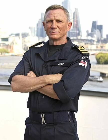 Daniel Craig Becomes Honorary Royal Navy Commander — Just Like James Bond