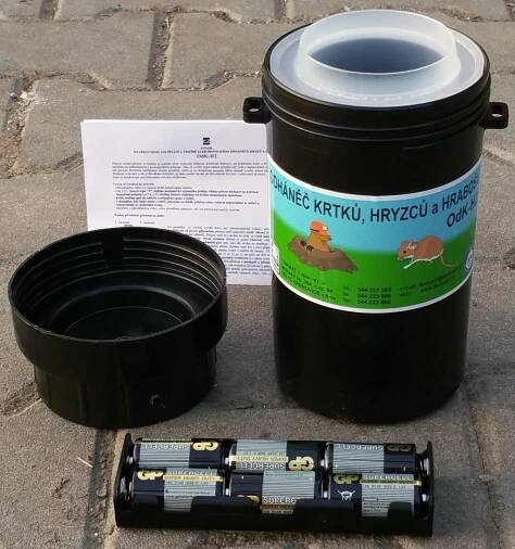 Format 1 OdK-H2 s měnícím zvukem Odpuzovač krtků a hrabošů
