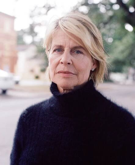 LindaHamilton_07.jpg