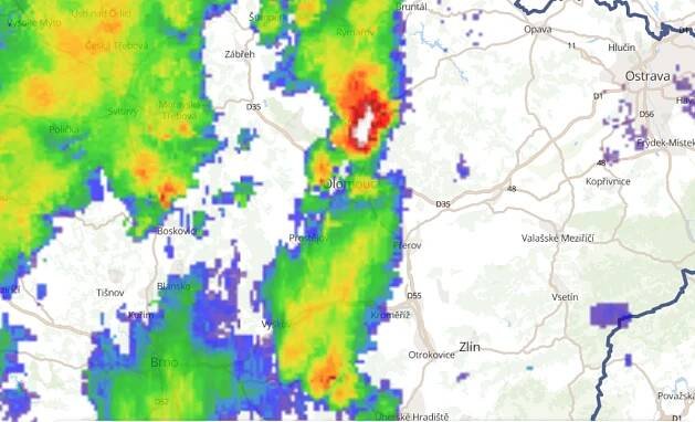 Sledovali jsme on-line: Studená fronta přinesla bouřky, prohlédněte si skvělé fotky z terénu : Meteopress | Předpověď počasí