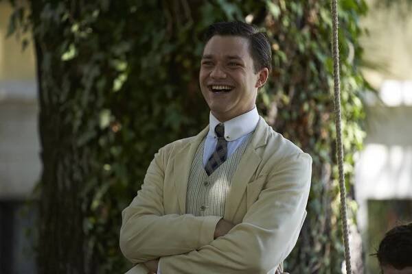 Hotel Portofino - Pozvání - Z filmu - Oliver Dench