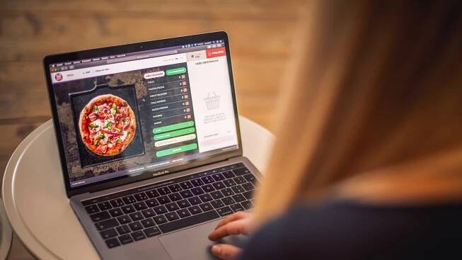 Fotka: V 360pizza je možné objednat si i přes internet | CzechCrunch
