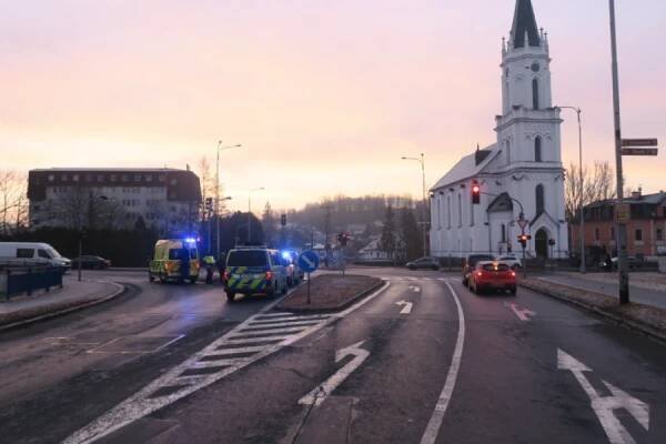 Hledají se svědkové nehody mezi autem a nezletilým chodcem v Bruntále