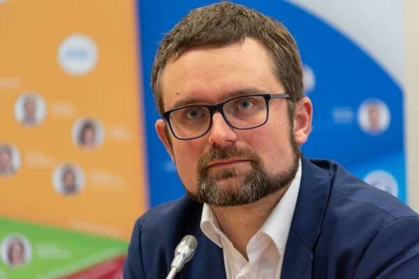 Mikuláš Peksa k legalizaci konopí: V Evropě se na USA jen smutně díváme