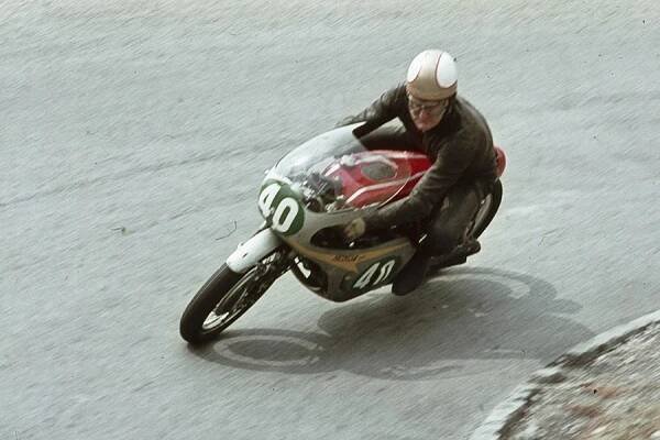 Hailwood in Haarnadel