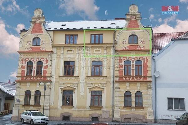 Husovo náměstí, Horažďovice, okres Klatovy