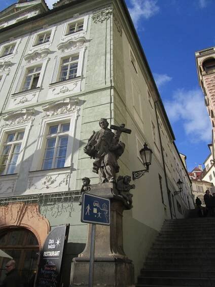 Čarovná místa: Nerudova ulice – Petra Kubašková