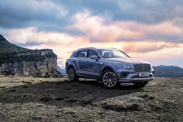 NOVÉ BENTLEY BENTAYGA – ULTIMATIVNÍ LUXUSNÍ SUV | Porsche Inter Auto CZ