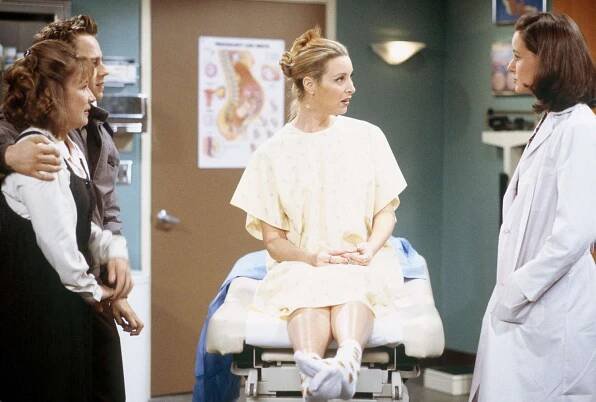 FRIENDS -- "The One with the Embryos" Episode 12 -- Pictured: (l-r) Debra Jo Rupp as Alice Knight Buffay, Giovanni Ribisi as Frank Buffay Jr., Lisa Kudrow as Phoebe Buffay, Cindy Katz as Dr. Zane (Photo by J. Delvalle/NBC/NBCU Photo Bank via Getty Images)