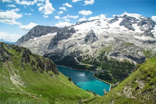 Alpy_Marmolada_shutterstock_1459293821