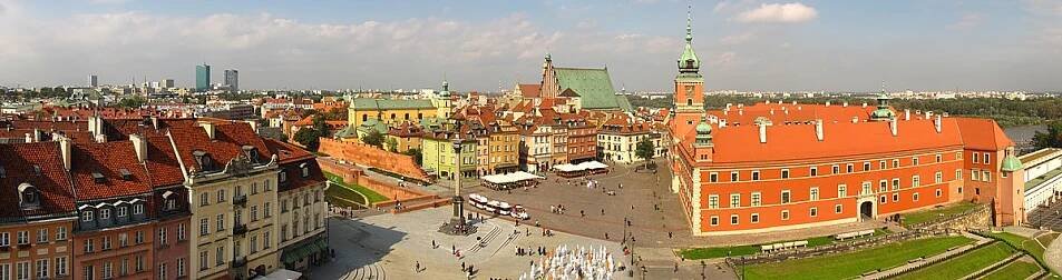 Soubor:Warsaw Castle Square Panorama 2010.jpg – Wikipedie